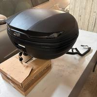 Bauletto Givi Yamaha T-Max 560