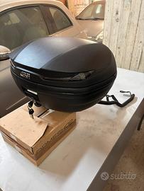 Bauletto Givi Yamaha T-Max 560