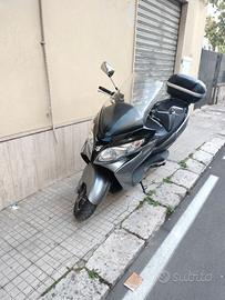 Burgman 400