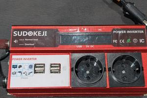 Inverter di potenza (Power Inverter) corrente 12V
