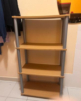 Scaffale moderno in legno