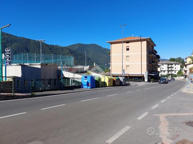 NEGOZIO A LUMEZZANE