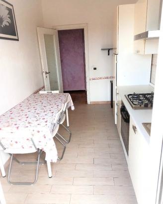 GUIDONIA TRILOCALE ARREDATO Con AMPIO BALCONE