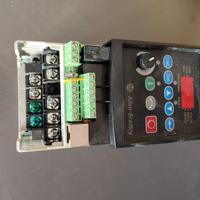 Inverter Allen-Bradley 22A-A2P3N104 400W ( 0,5cv )