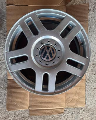 Cerchi in lega da 16 pollici originali W