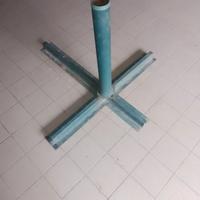 Piedistallo porta ombrellone