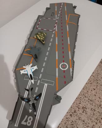 nave giocattolo 