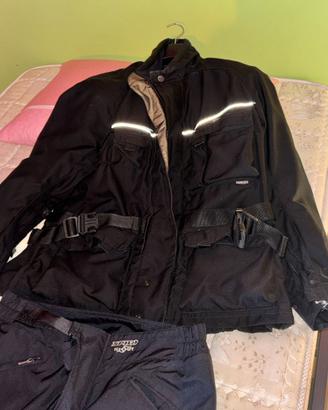 giacca pantalone moto