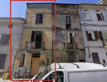 Immobile in asta di 91 m² con 3 locali a Trino