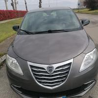 Auto  Lancia Y 1.2 benzina + gpl 3 seria 5 porte