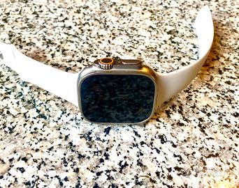 Apple Watch Ultra 2 GPS + Cellular