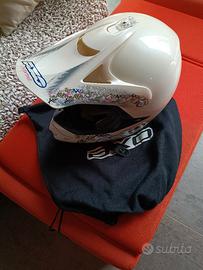 casco cross in fibra
