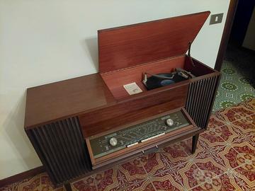 mobile radio Loewe-Opta 1965