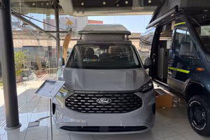FONT VENDOME X CAPE 90 FORD 4X4 AUTOMATICO