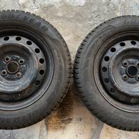 Pneumatici invernali Goodyear 195/60R15 88V