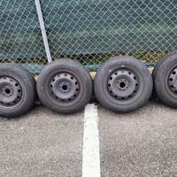 Gomme invernali+ cerchi  175/70 R14 per Fiat Doblò