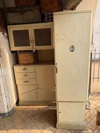 Mobile credenza vintage