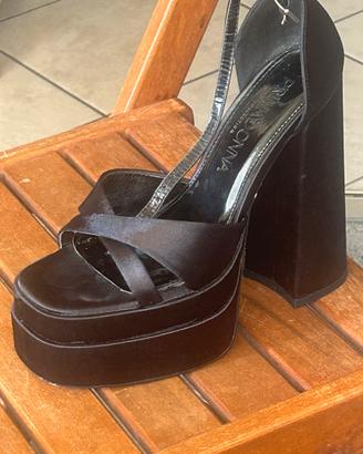 Scarpe zeppa aperte