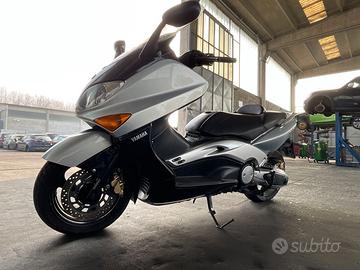 Yamaha TMAX 500 (2004-2007)