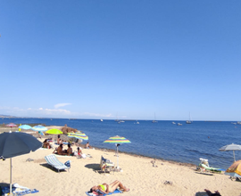 Santa Marinella- Fronte mare- 7-8 letto
