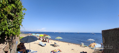 PASQUA& PONTI Frontemare Santa Marinella 7 letti