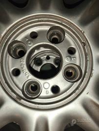 4 Cerchi in Lega 15" 6Jx15H2 ET37 PCD 5x100 CB 57