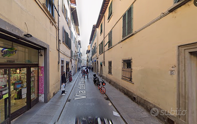 Luminoso monolocale nel centro storico di Firenze