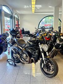 DUCATI MONSTER 821 DARK FINANZIABILE