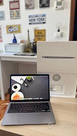 Apple Macbook Air 13” (2020)