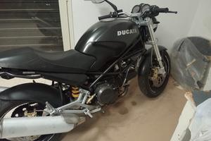 Ducati Monster 750