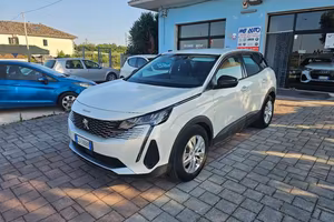 PEUGEOT 3008 BlueHDi 130 S&S Active Pack