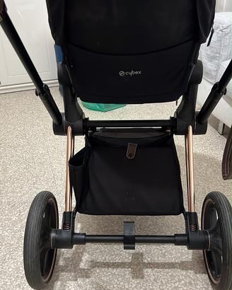 Passeggino e culla