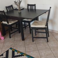set di tavolo quadrato allungabie quattro sedie ik