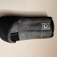 4 stinchiere per cavallo