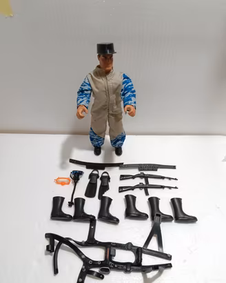 Action Man Hasbro + accessori + Lone Rangers 1973