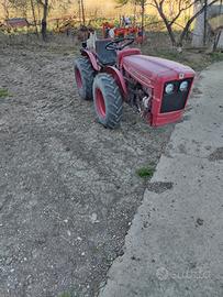 Trattore Carraro