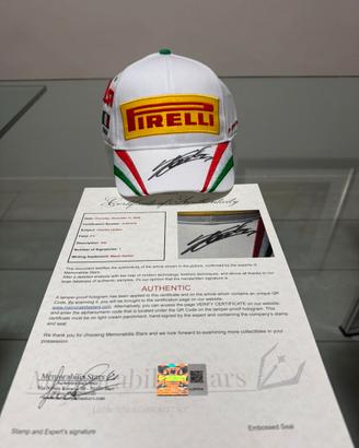 Cappello Leclerc vittoria Monza 2024 con COA