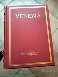 Opera   raccolta  Istituto Enciclopedia italiana