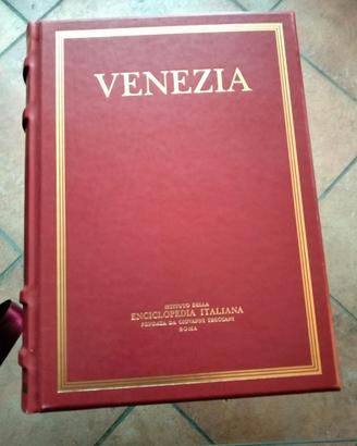 Opera   raccolta  Istituto Enciclopedia italiana