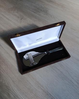 Affetta tartufo Goretta