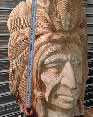 Scultura in legno, testa indiano d'America 