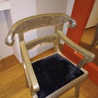 sedia etnica  con decorazioni a sbalzo