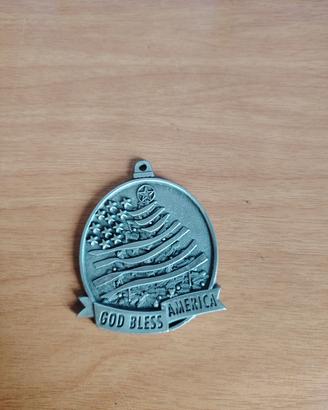 Medaglione Vintage God Bless America Metallo USA