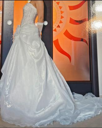 Abito da Sposa Radiosa