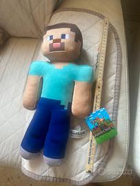 Pelusch steve minecraft pupazzo