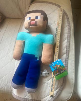 Pelusch steve minecraft pupazzo