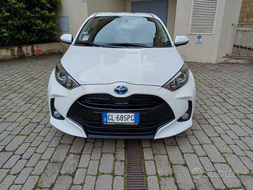 Toyota Yaris Hybrid 5 porte