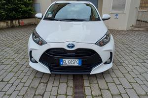 Toyota Yaris Hybrid 5 porte