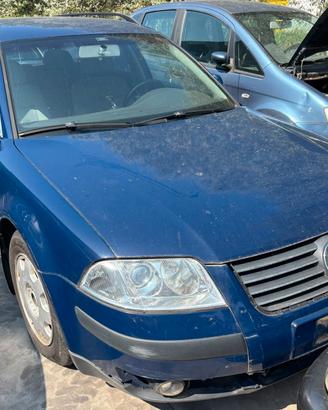VOLKSWAGEN PASSAT per ricambi usati