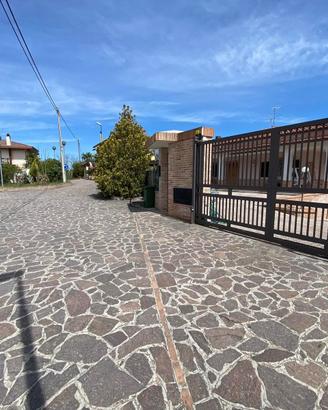 Villa indipendente con giardino privato